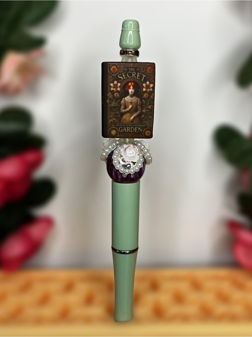 The Secret Garden Book Decorative Green Handmade Beaded Pen